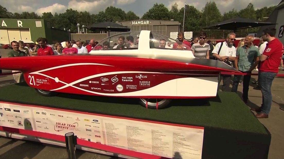 Zonneauto van Solar Team Twente
