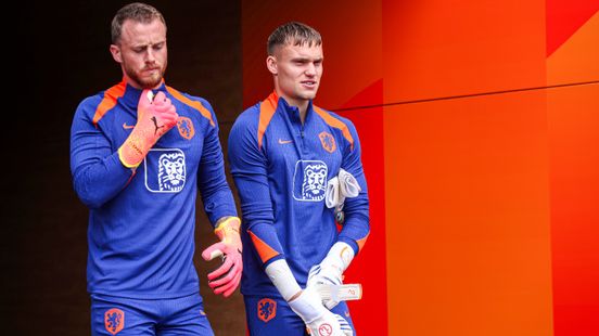 Bondscoach Koeman onderstreept: Bart Verbruggen eerste doelman Oranje op WK voetbal Nieuws