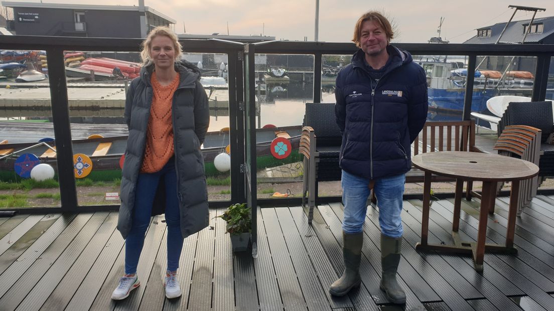 Wendy Kouwenhoven en Guido van Rijn van De Kaag Watersport Academy