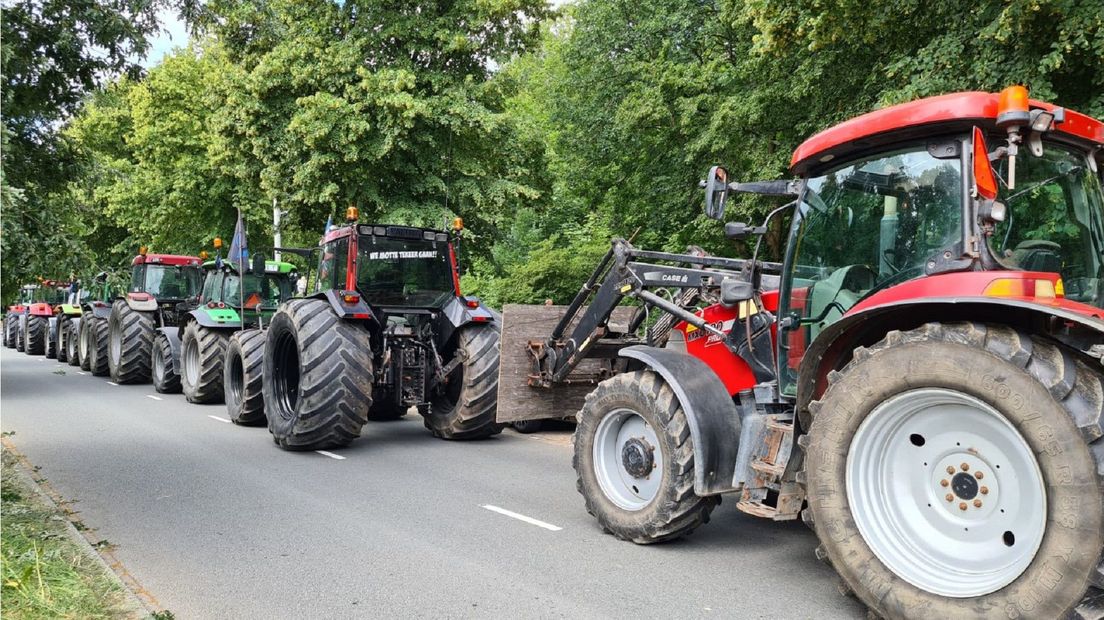 Boeren met trekker bij een eerder protest