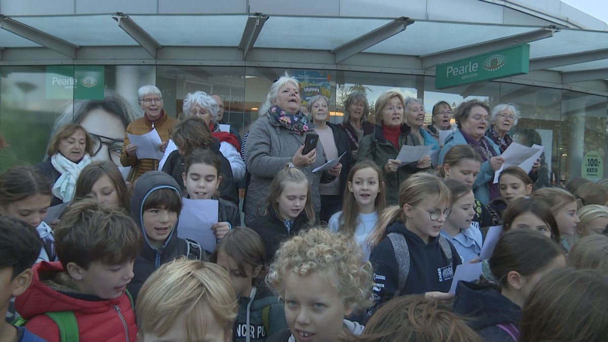 Zing jij mee met het nieuwe volkslied van Den Haag Loosduinen?