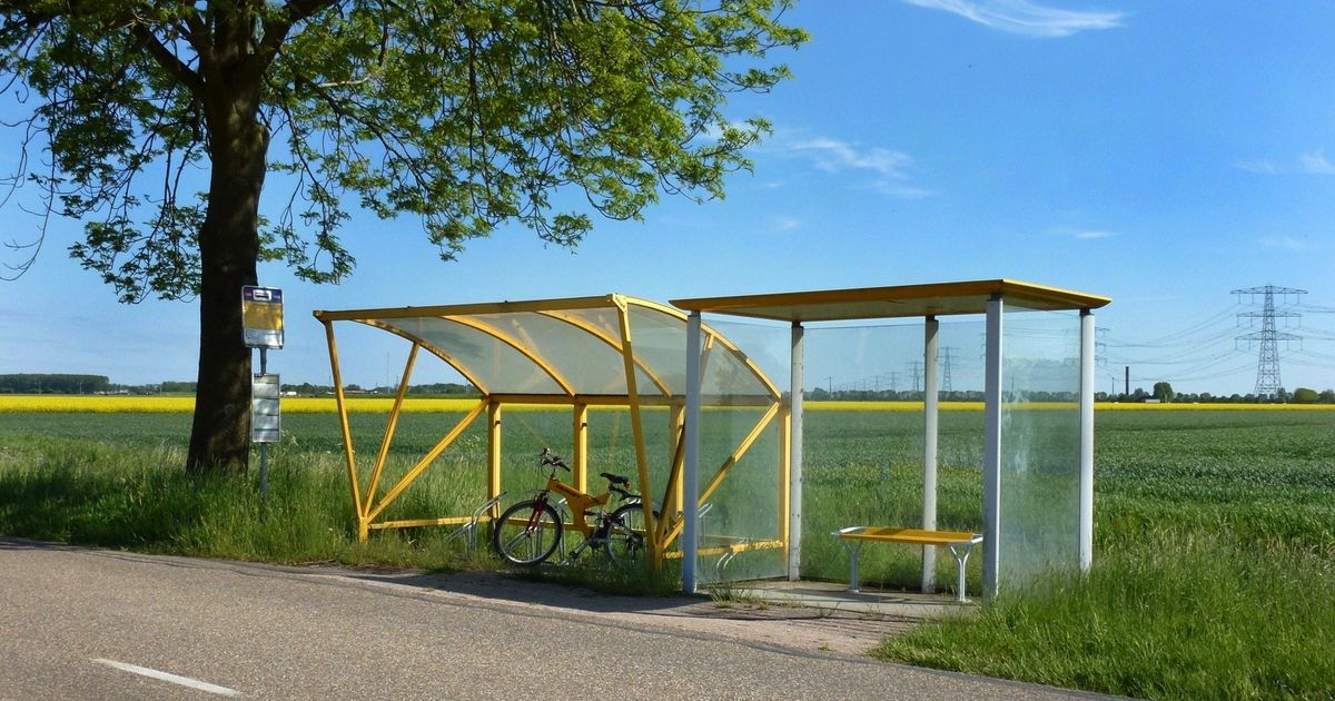 DOVA data shows thousands of bus stops vanished across Netherlands since 2020
