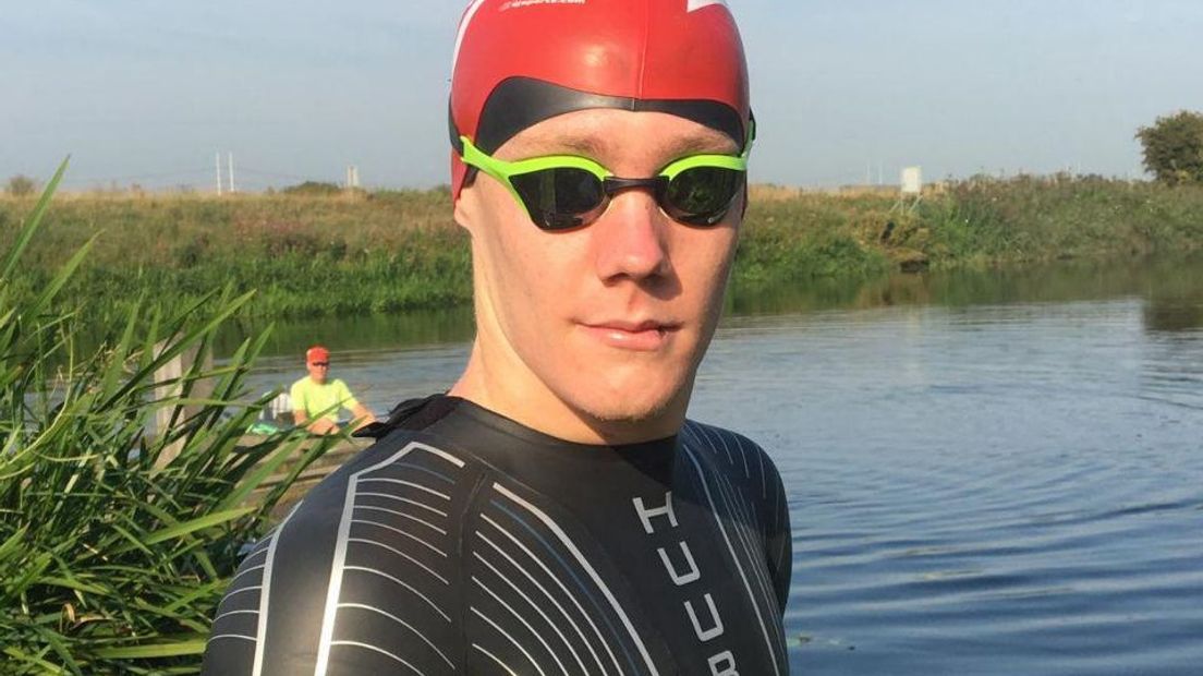 De 17-jarige scholier Wessel Haverkamp uit Zevenaar is een Maarten van der Weijden in de dop: hij zwemt zondag voor het goede doel maar liefst 25 kilometer in de Oude IJssel. Van Etten naar Doesburg. In acht uur denkt hij het klusje geklaard te hebben.