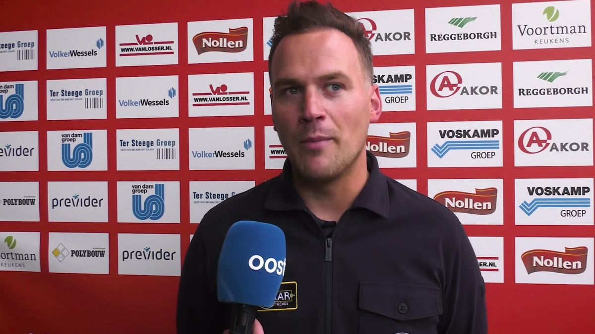 ROHDA-trainer Jos van der Veen na het gelijkspel tegen Excelsior'31