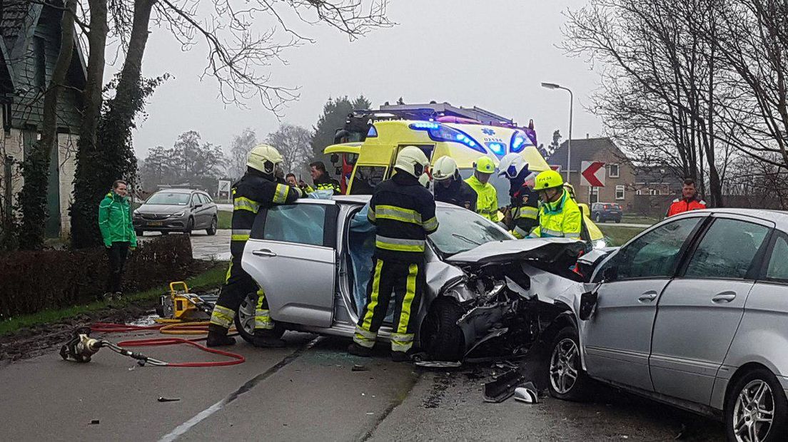 Botsing in Appelscha (Rechten: Persbureau Meter)