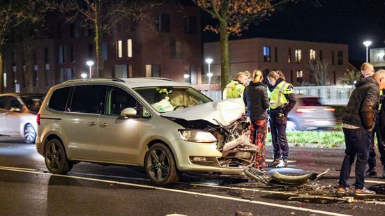 Kettingbotsing Hogeweg Amersfoort | Stroomstoring Groenekan en De Bilt. Kettingbotsing Hogeweg Amersfoort | Stroomstoring Groenekan en De Bilt.