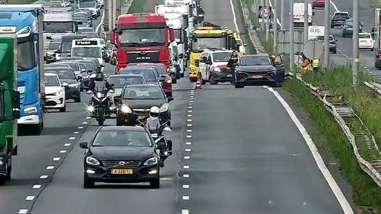 File met flinke vertraging na ongeluk voor tunnel