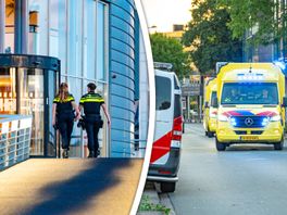 Tijdens de musical in het cultureel centrum is een leerkracht neergestoken.