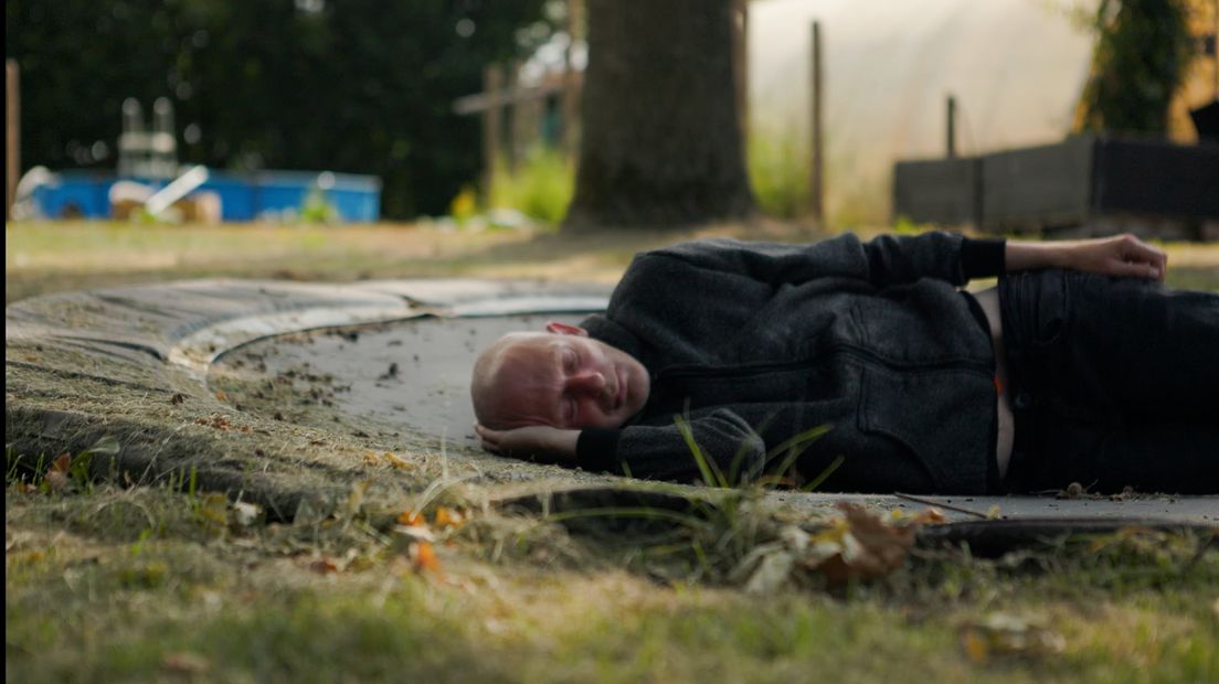 Middagdutje door een bewoner van 't Kastheel