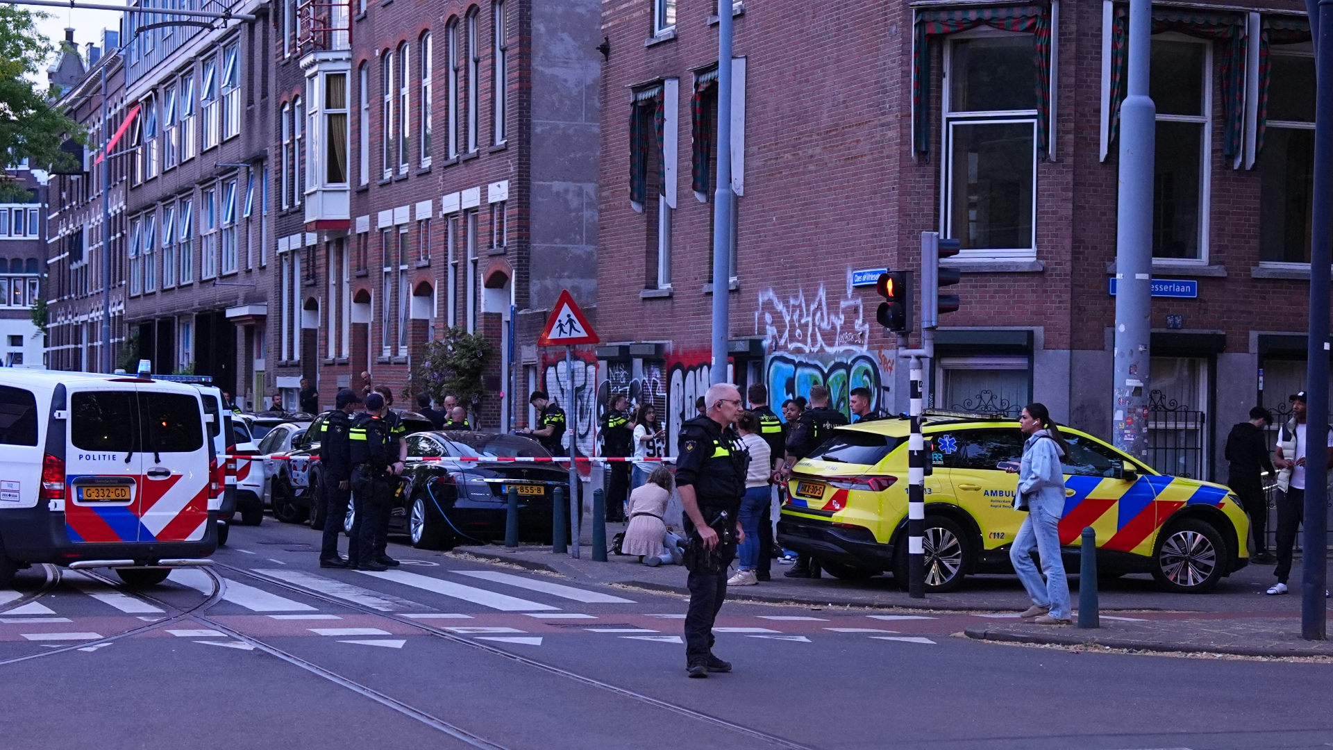 Jongen (17) gewond na steekpartij, ook schoten gehoord