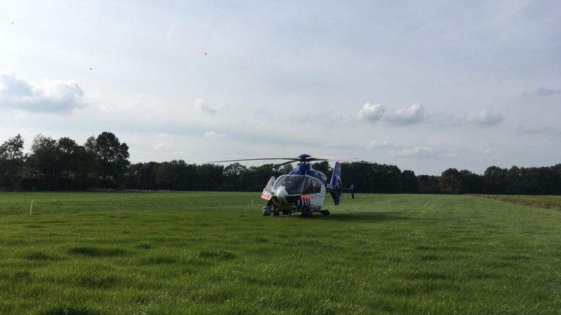 Ook een helikopter is ingezet (Rechten: RTV Drenthe)