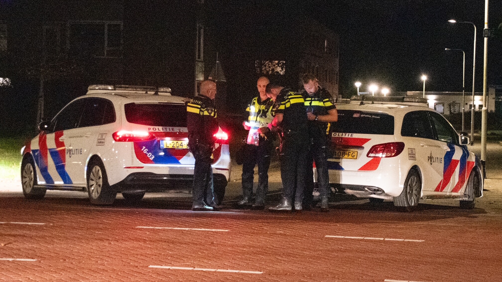 Plysje start ûndersyk nei mear as tritich relskoppers yn Snits, âlders mooglik ek strafber
