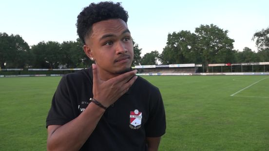 Nunumete van FC Emmen over de aanvoerdersband om zijn arm