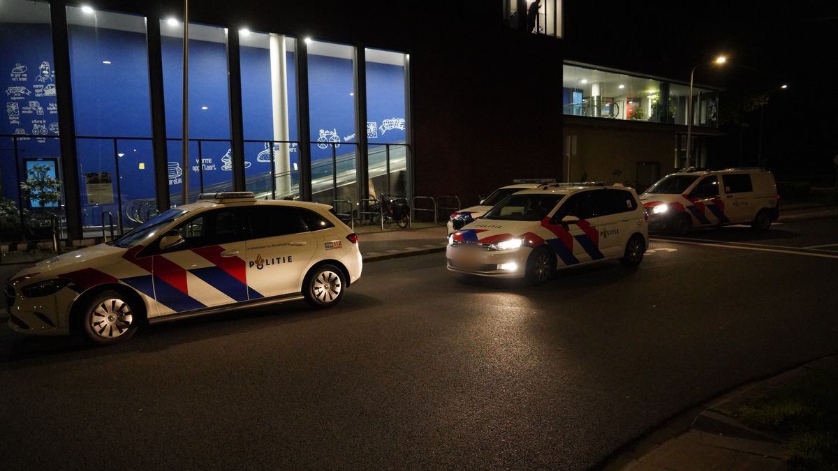 112 Nieuws: Aanhoudingen bij verkeerscontrole A1/A35 | Autobrand in Deventer