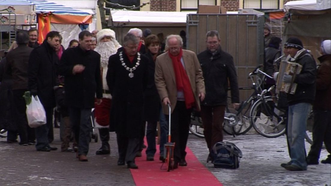 Harderwijk heeft langste rode loper