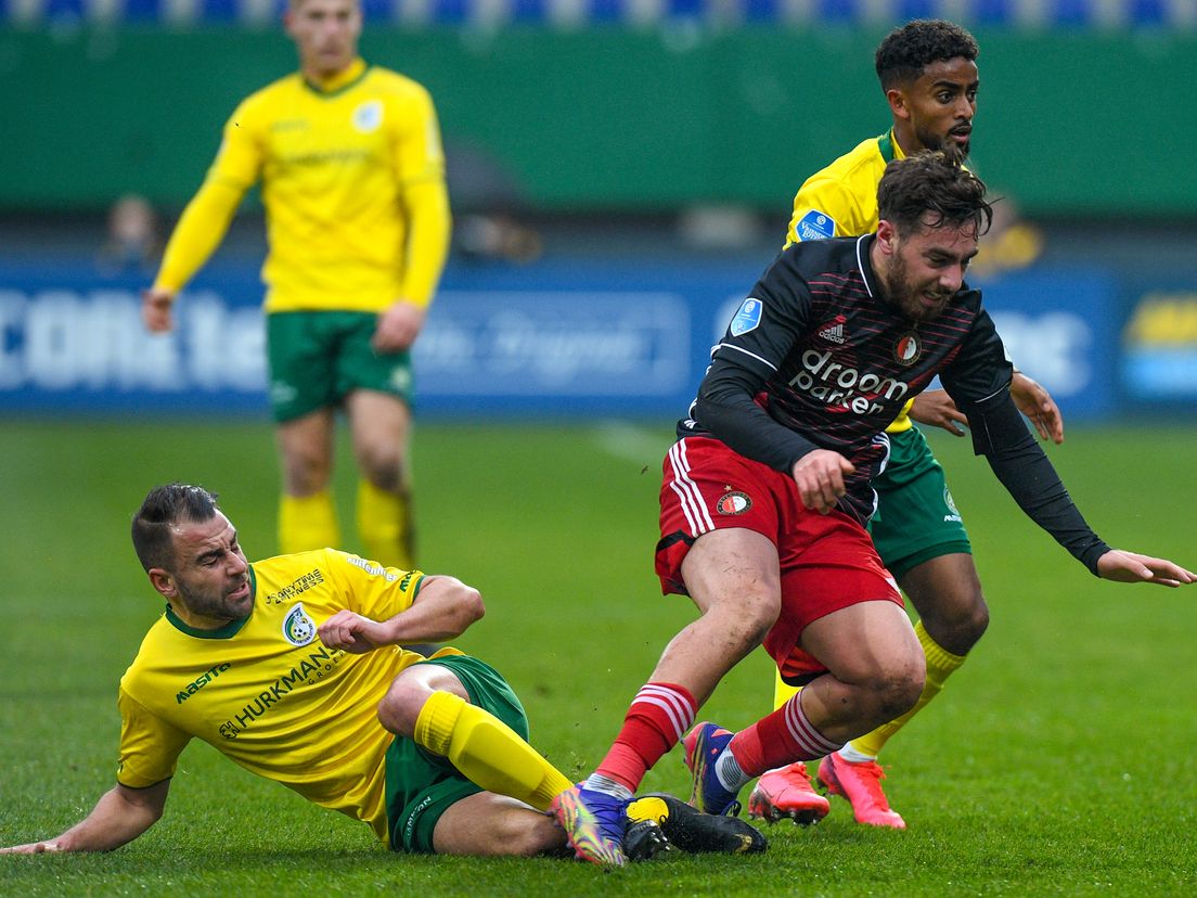 Kökcü in het duel tegen Fortuna