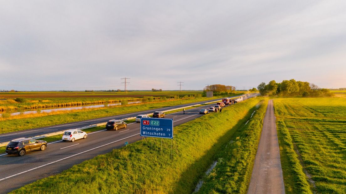 112-nieuws: Autobrand op de A7, verkeer kan weer doorrijden • Henneppand Sappemeer drie maanden op slot