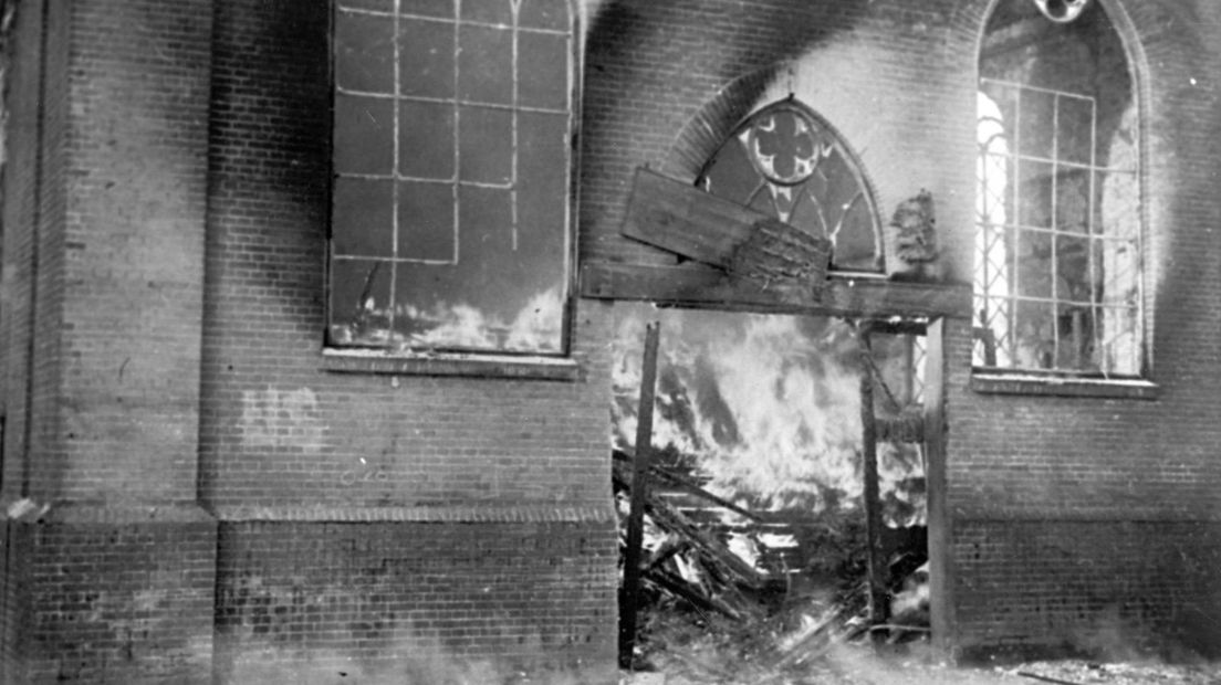 De kerk in brand - Stadsmuseum Harderwijk