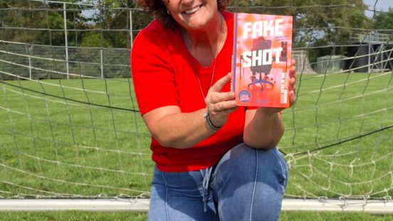 Gamen als beroep: schrijver Jacodine leert zelf ook veel van eigen geschreven boek Nieuws