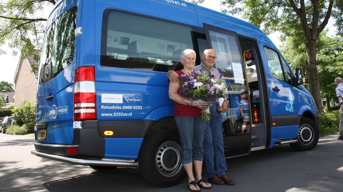 Bert Evers moet noodgedwongen afscheid nemen als buurtbusbestuurder