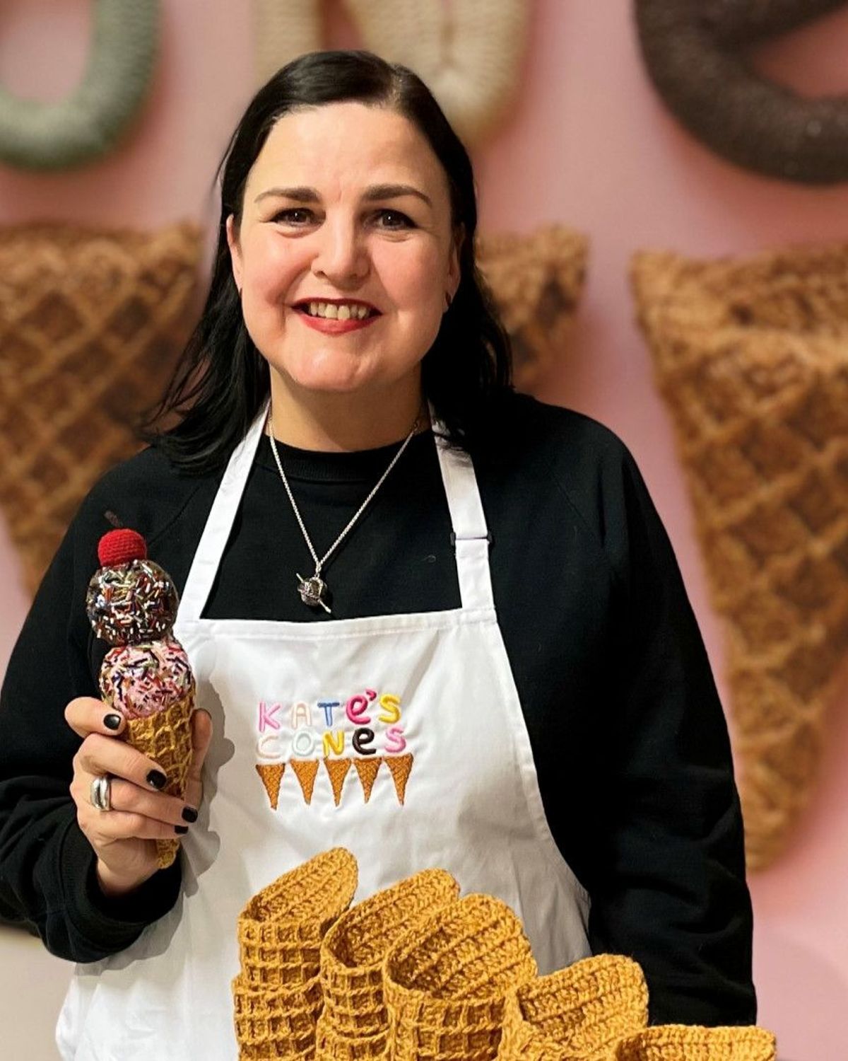 Appeltaart met lippenstift en jarretels Kate brengt vrolijkheid in