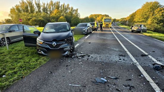 Frontale aanrijding op provinciale weg