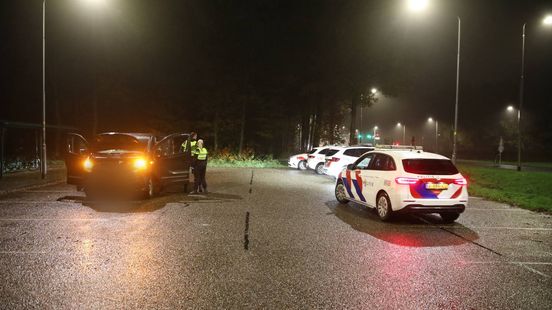 Deventenaar (29) op de vlucht voor politie, zijn busje begeeft 't op A1 Nieuws