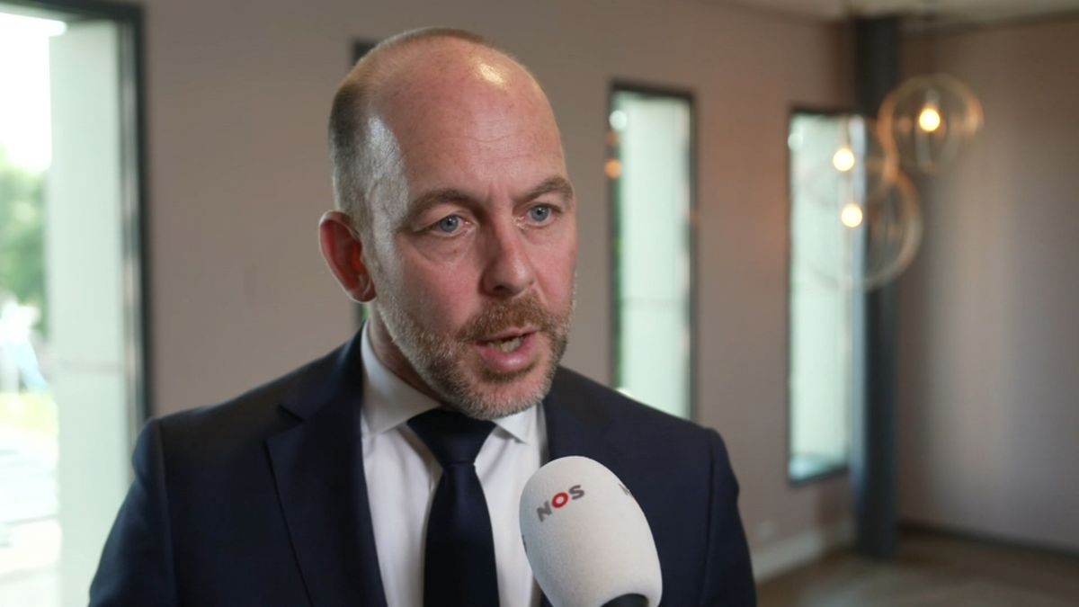 Minister Van den Brink reageert op situatie Ter Apel