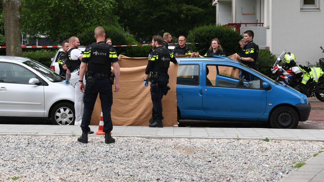 De 67-jarige Rijswijker beroofde zichzelf na de schietpartij in zijn auto van zijn leven