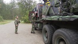 Grote oefening met militaire monteurs