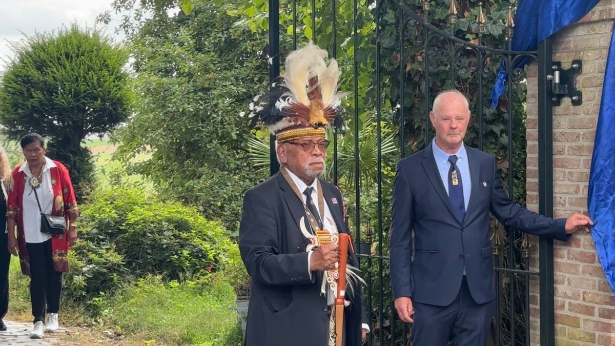 President West-Papoea bezoekt Arnemuiden: 'Ik heb een bijzondere band met Zeeland'