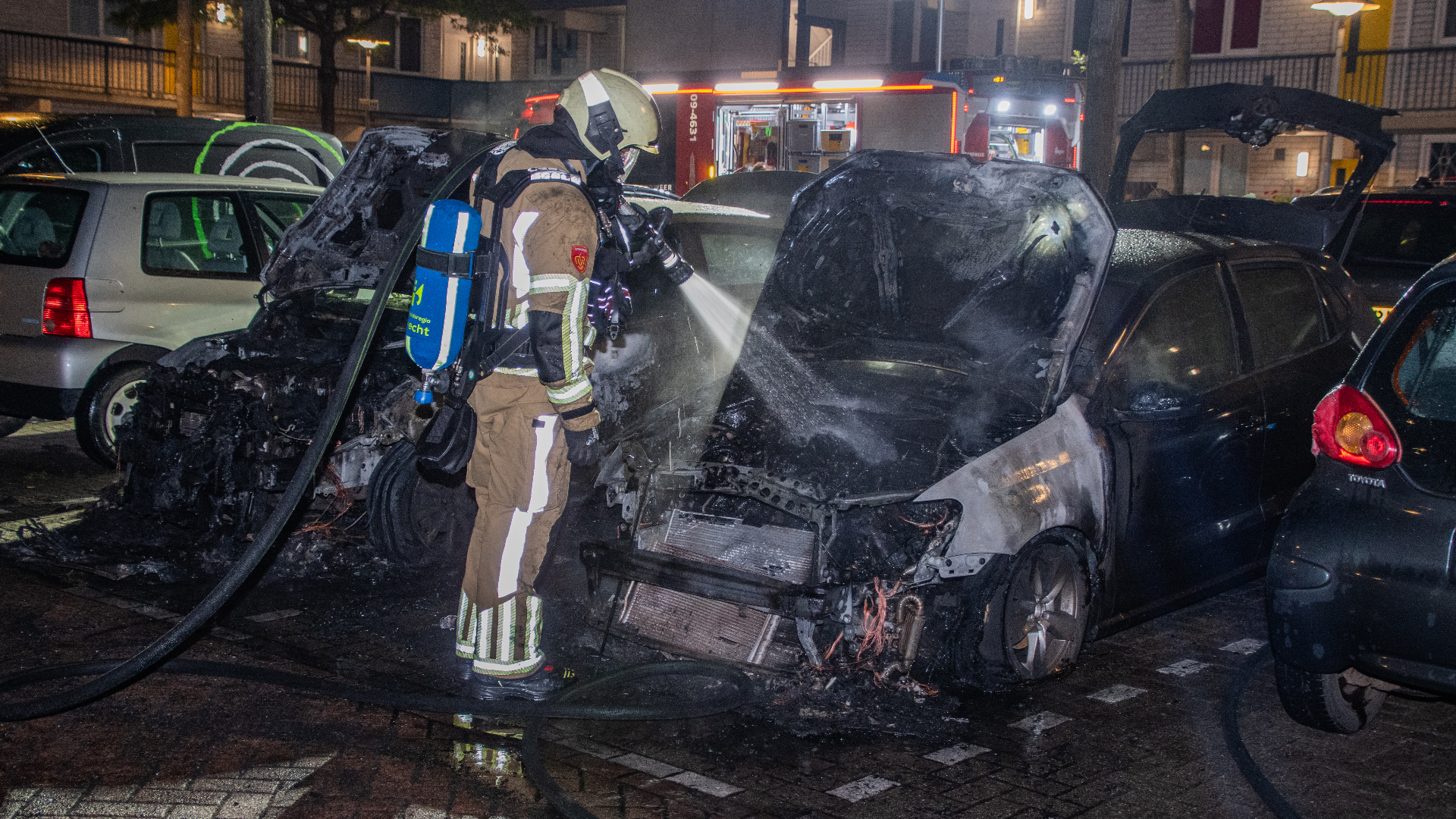 2 auto's uitgebrand in Utrecht