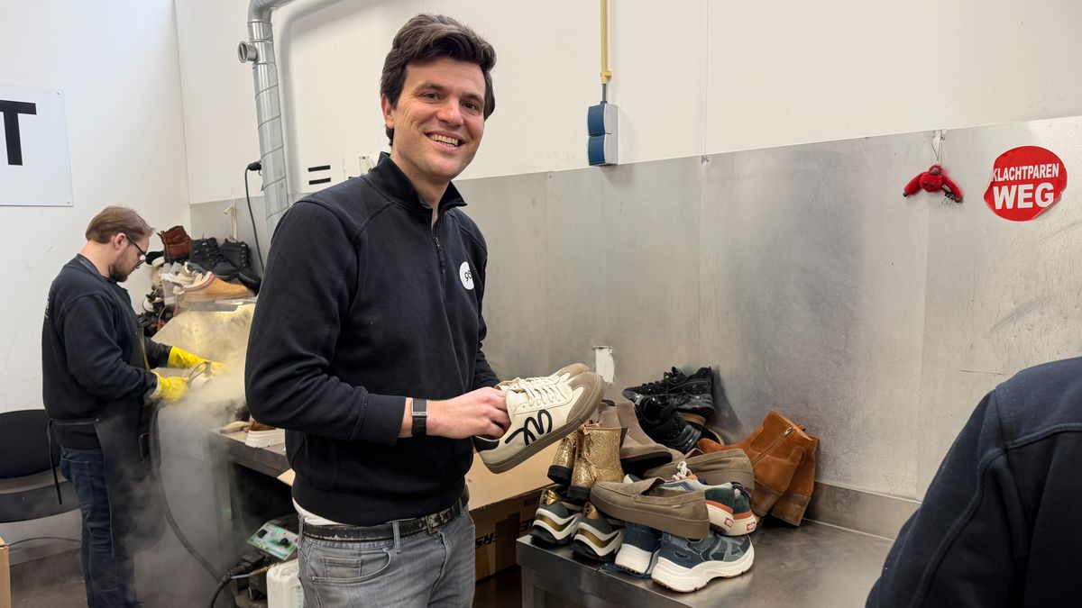 Schoenen met 'een smetje' krijgen nieuw leven dankzij Enschedees bedrijf