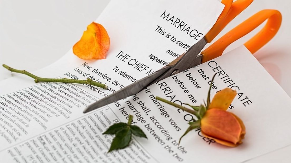 'Helft van de gescheiden mensen heeft spijt van scheiding'