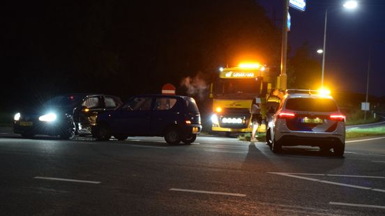 112 nieuws: gewonde bij ongeval in Vriezenveen. 112 nieuws: gewonde bij ongeval in Vriezenveen.