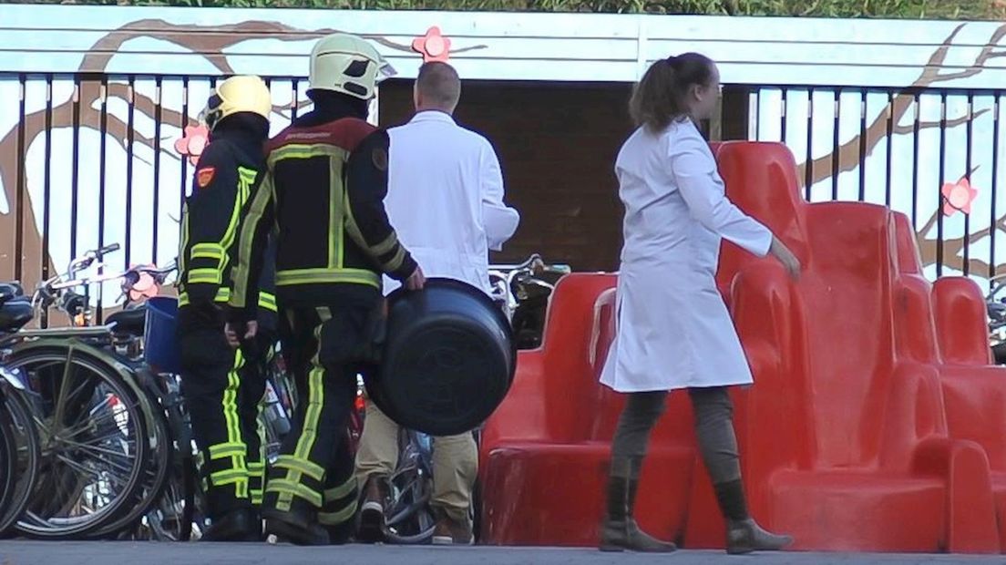 Brandweer bij CSG Reggesteyn in Nijverdal