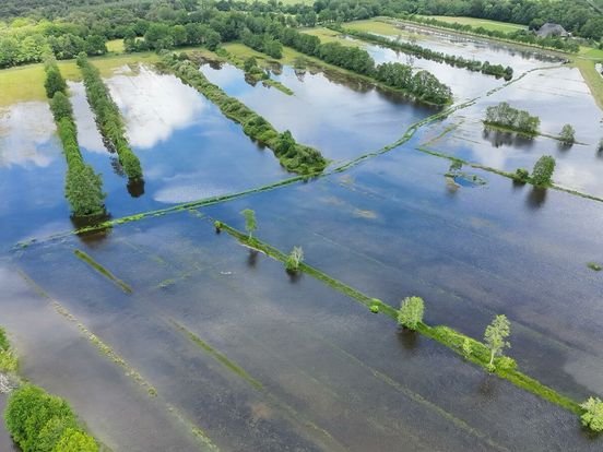 Water uit Ootmaanlanden is weg, 'maar het is er nog steeds drassig'