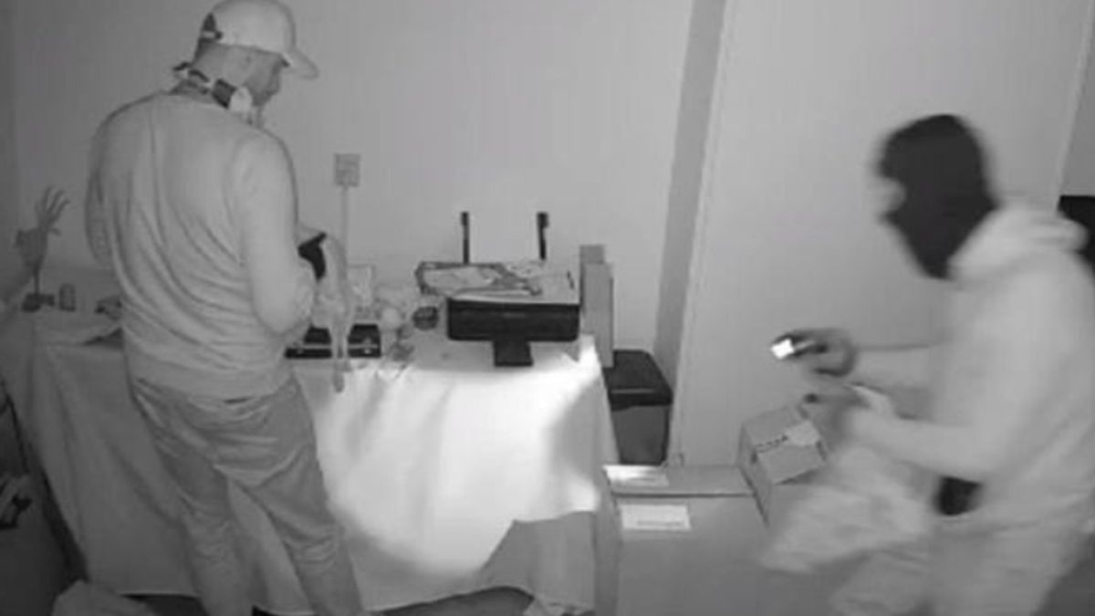 Politie ontvangt vijf tips over inbraak antiekwinkel Zierikzee: 'Er zitten concrete aanwijzingen tus