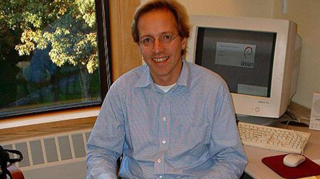 Natuurkundige Robbert Dijkgraaf is vrijdag in Nijmegen onderscheiden met een eredoctoraat.