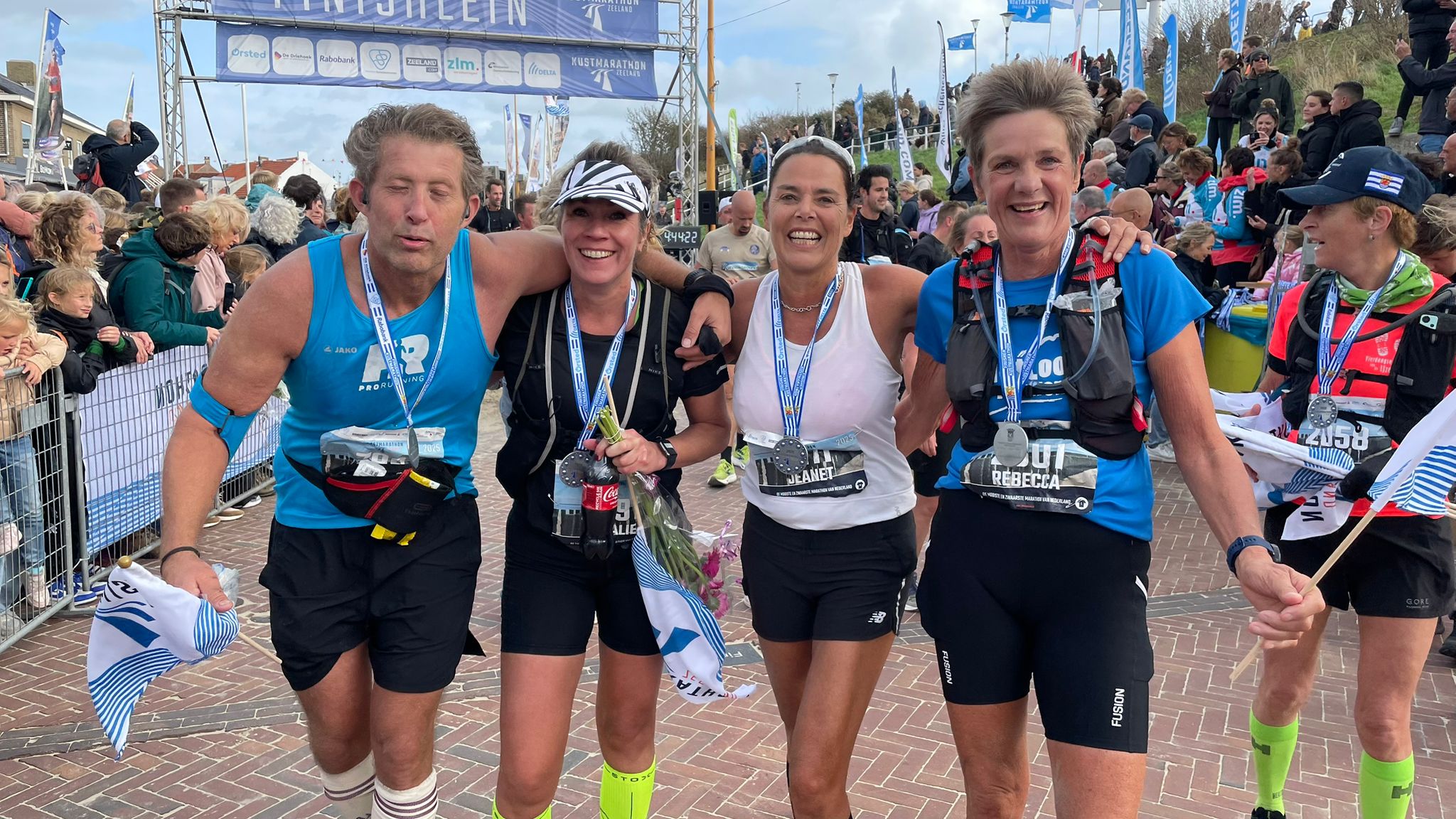 Wandelmarathon én Kustmarathon in recordtijd vol