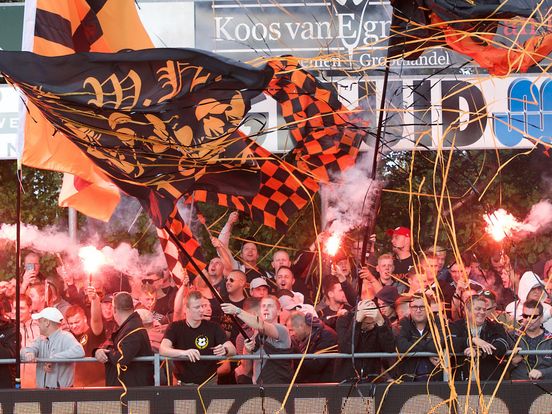 Katwijkse voetbalclubs bepalen zelf of uitsupporters weer welkom zijn bij derby's