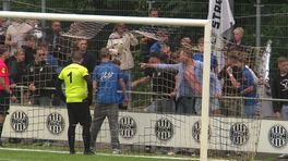 Supporters gaan voor strafschoppenserie in Meppel op de vuist