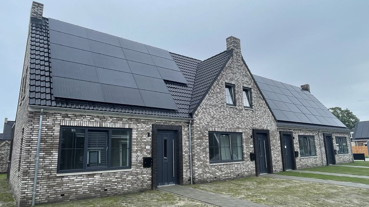 Eerste bewoners Het Verveendershof in Zwartemeer hebben sleutel ontvangen
