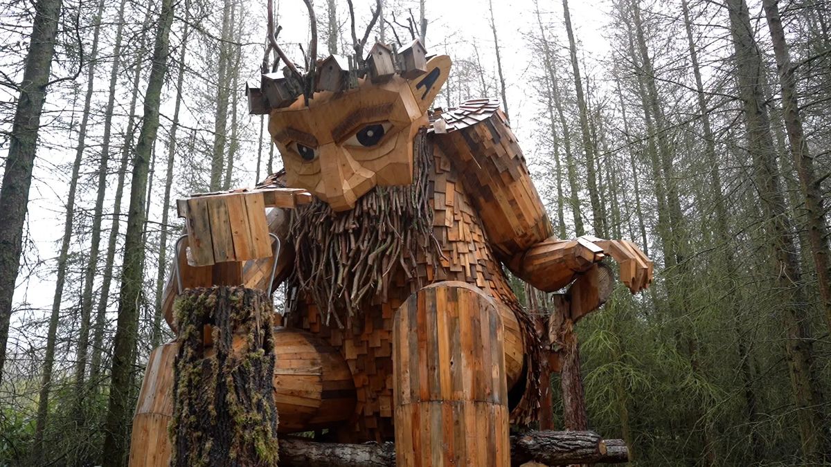 Praalwagen uit Sint Nicolaasga via Marktplaats verkocht aan camping in Flevoland