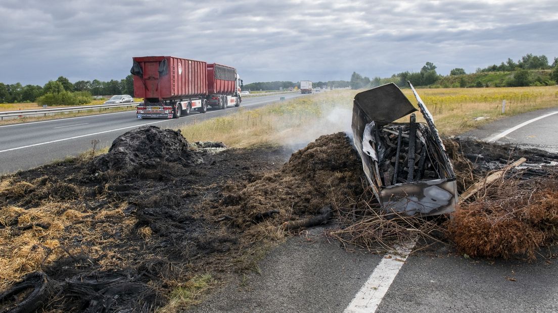 Afvaldump op een A7-afrit bij Frieschepalen eind juli