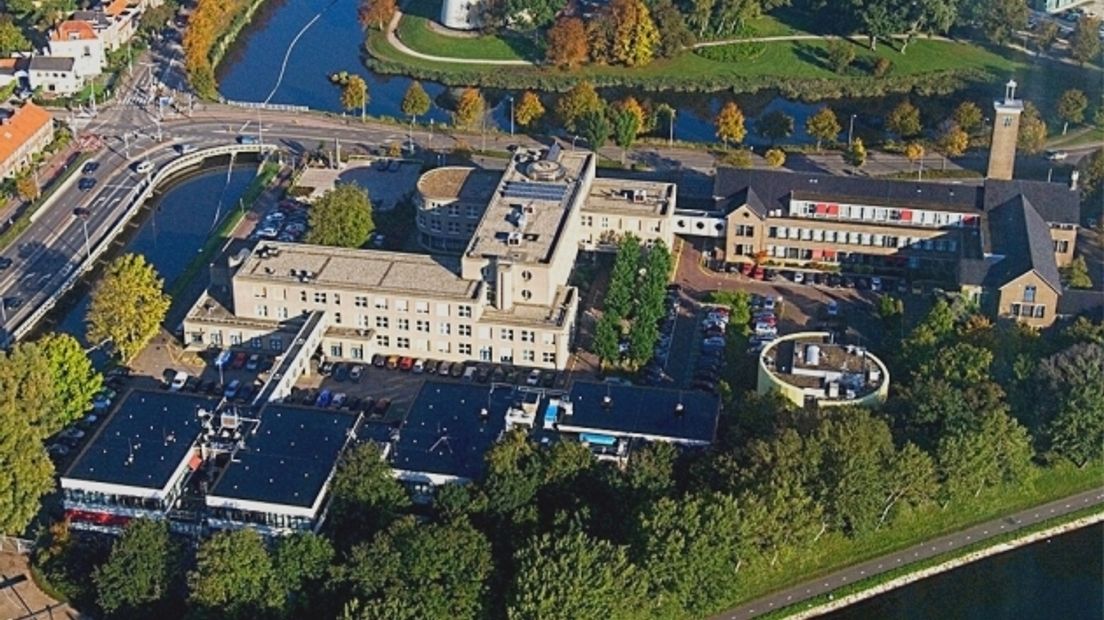 Gebouw van Delta in Middelburg vanuit de lucht