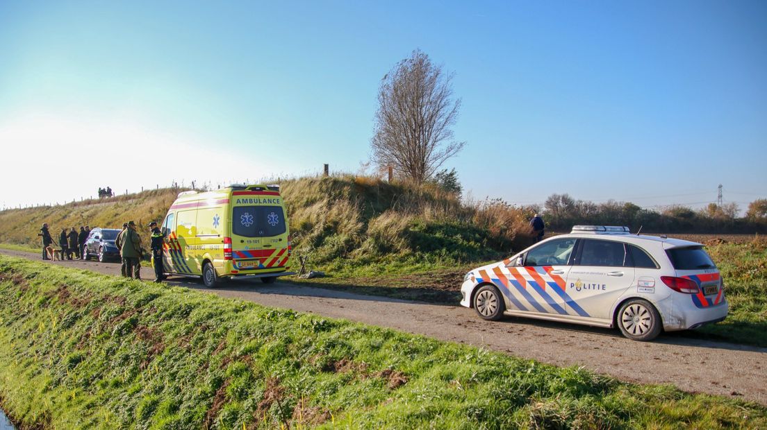 Vrouw krijgt hagelkogeltjes in gezicht in Rilland