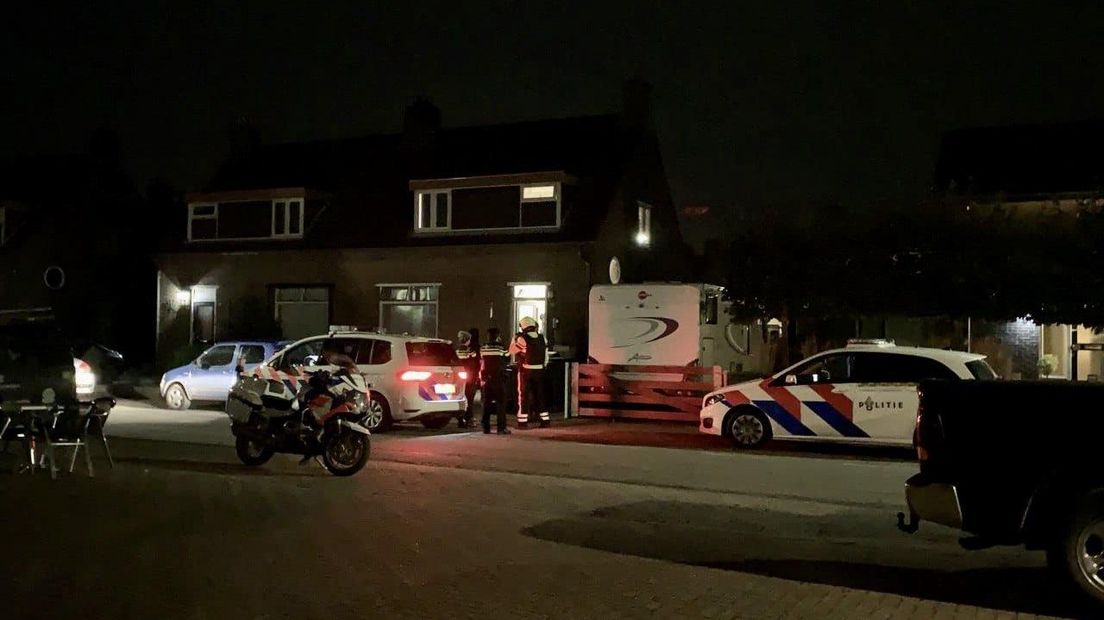 Een arrestatieteam hield een persoon aan.