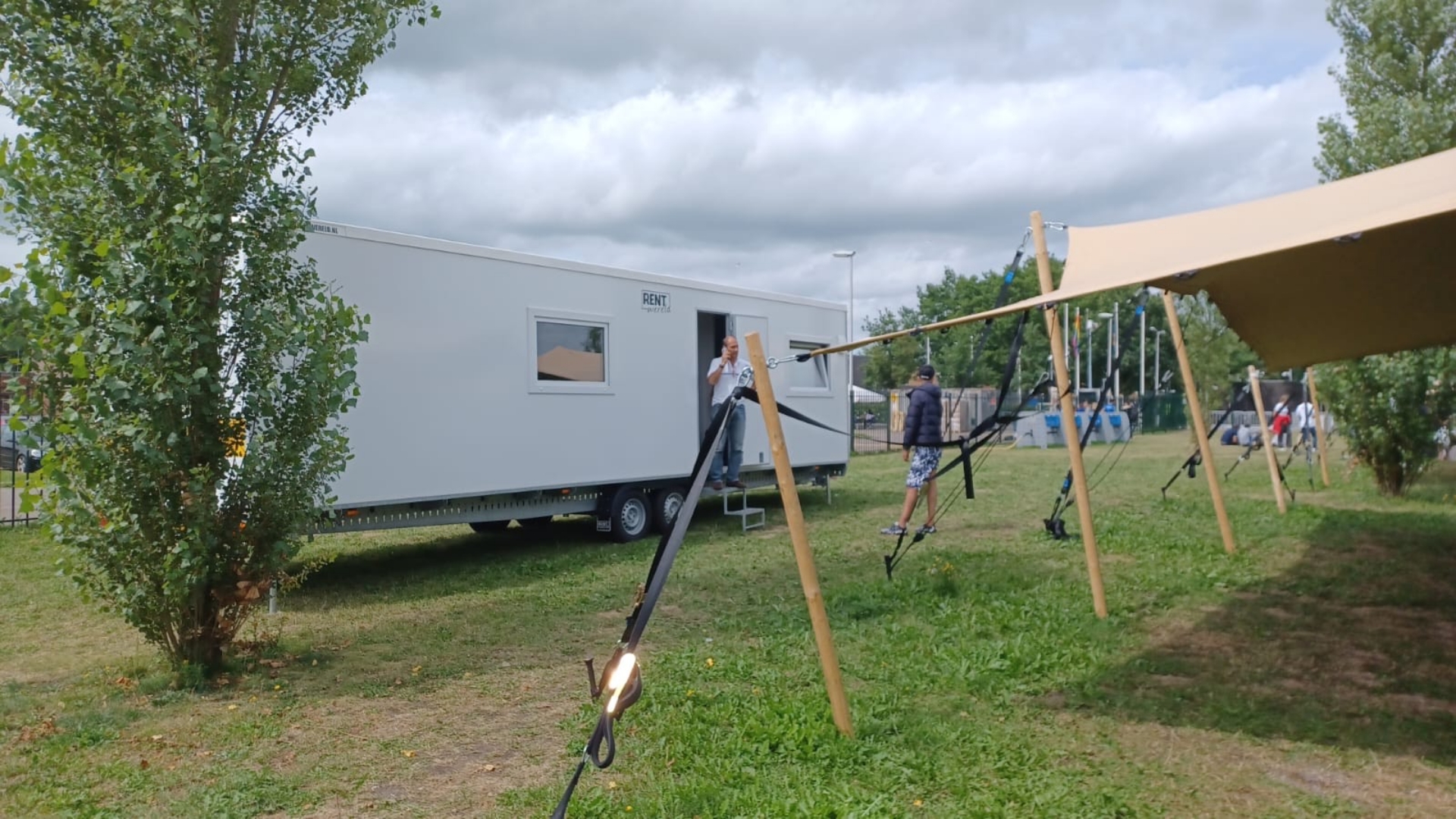 Het Humanitarian Service Point van het Rode Kruis