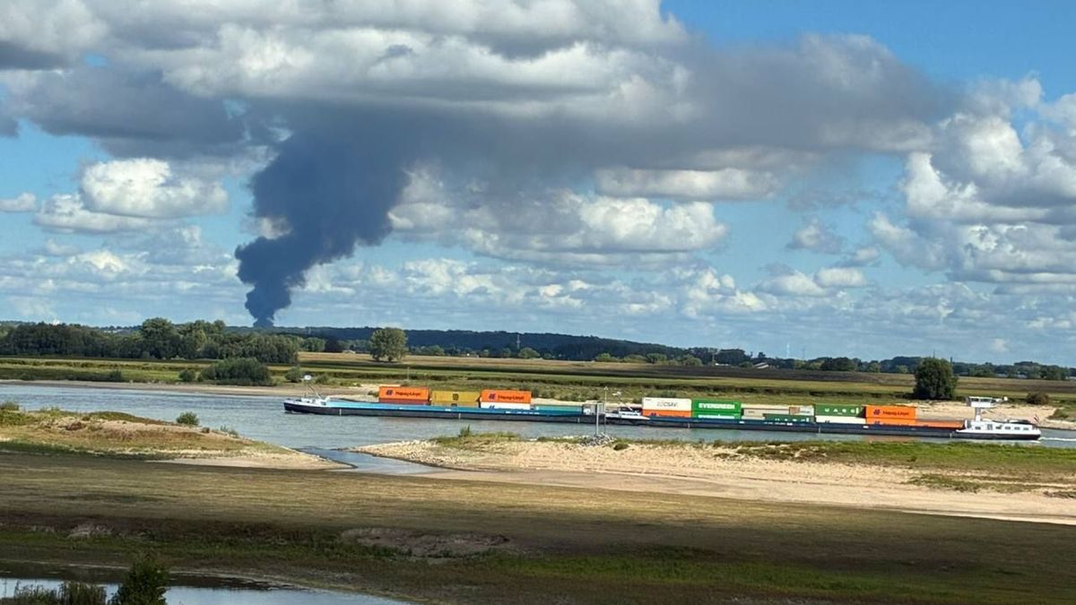 'Ede en Wageningen, sluit ramen en deuren om grote brand'